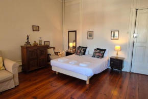 Vintage Downtown Studio